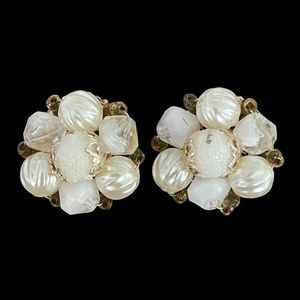 Sugar Bead Signed Hong Kong Clip On Earrings